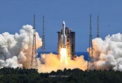 国产丝袜制服在线,国产丝袜的时尚演绎与魅力探索